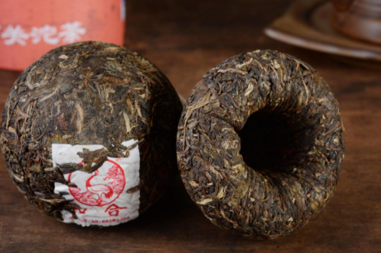 下关沱茶和饼茶用料区别