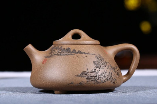 紫砂壶上有很多小黑点怎么回事