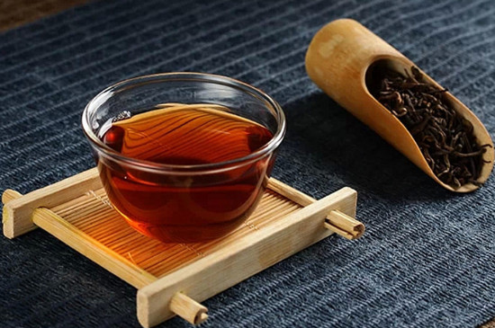 普洱茶千万不要煮着喝，影响口感和功效