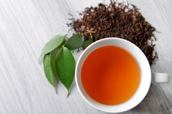喝紅茶會影響睡眠嗎，飲用過量過濃紅茶會影響睡眠