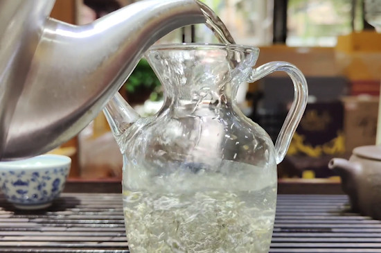 莓茶属于什么茶叶类