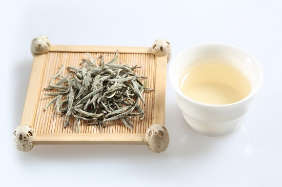 白茶哪个品种最好，白毫银针品质最佳