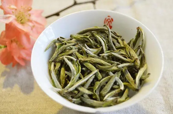 君山銀針沖泡後的特點