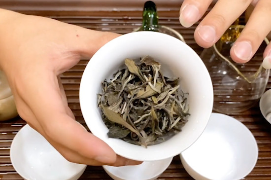 泡茶用多少度的水最好