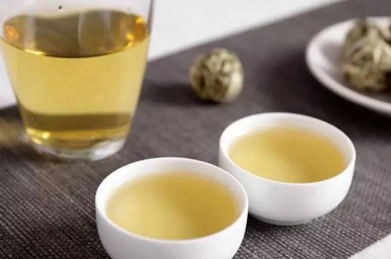 夏天喝什麼茶比較好對身體，綠茶/薑茶/黑茶/普洱茶