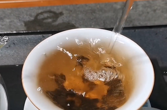 怎样鉴别碎银子茶真假