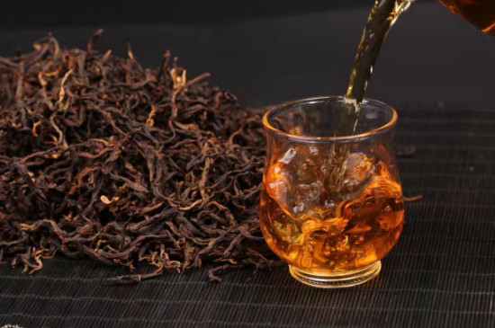 冰岛普洱茶是红茶还是绿茶