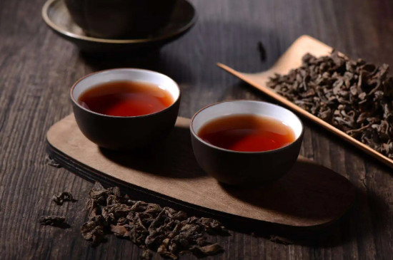 普洱茶和金骏眉哪个养胃