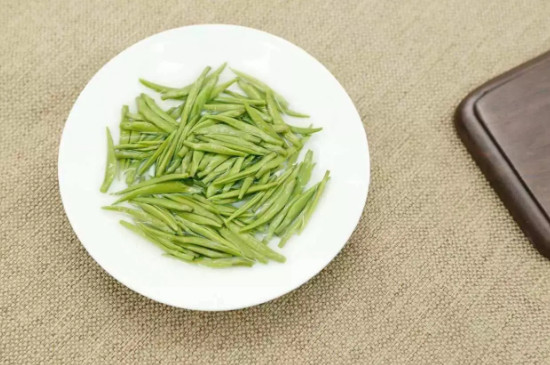 蒙顶石花和雀舌的区别