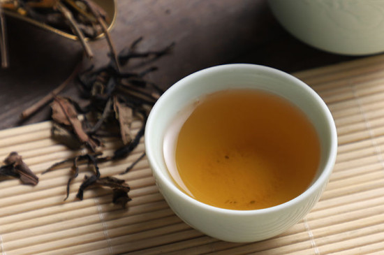 鸭屎香属于什么茶