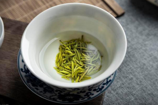 什么绿茶茶叶泡开特别香
