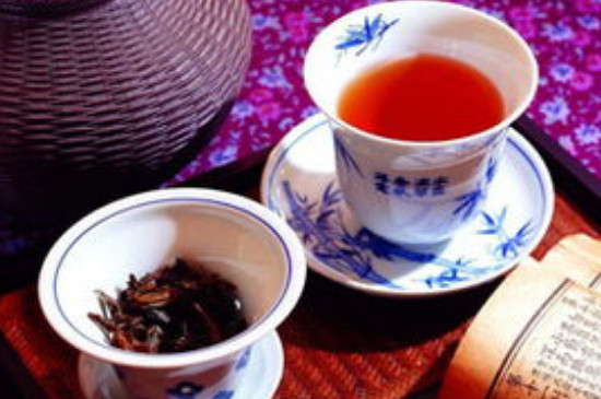 红茶第一泡要倒掉吗
