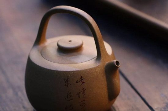 简单开壶方法 茶壶开壶三步图解