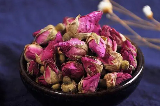 喝玫瑰花茶的9個禁忌
