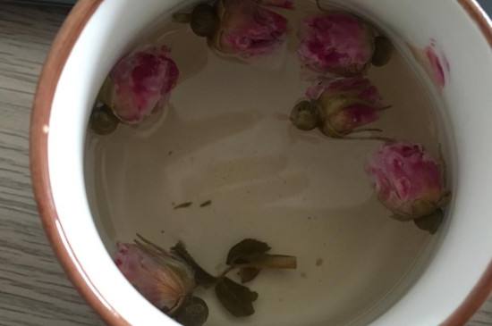 玫瑰花茶一次泡幾朵
