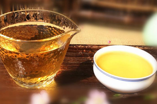 曼撒古樹茶特點