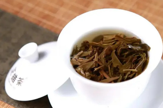 班章茶价格多少钱一斤