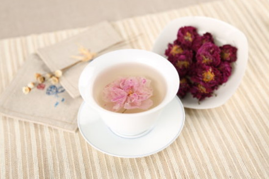 什麼品種玫瑰花茶最好，金邊玫瑰/苦水玫瑰