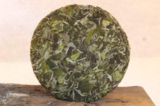 十几年的普洱茶饼值多少钱，盘点陈年普洱茶价格