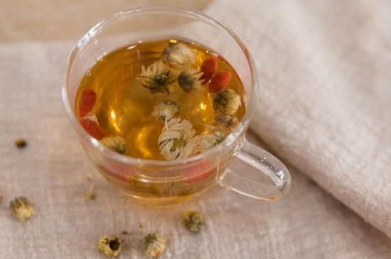 菊花決明子茶喝了拉肚子，其屬性寒涼（過量易腹瀉）