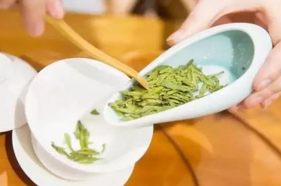 西湖龙井用多少度水泡