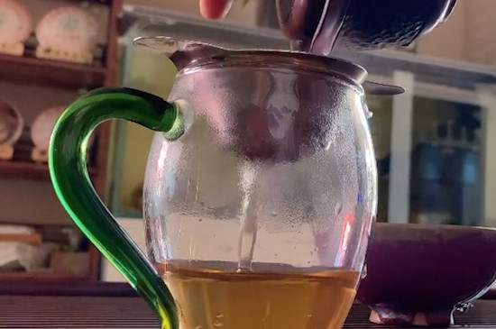 普洱茶收藏生茶还是熟茶