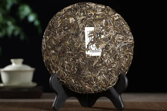 冰岛古树茶散装好还是饼状