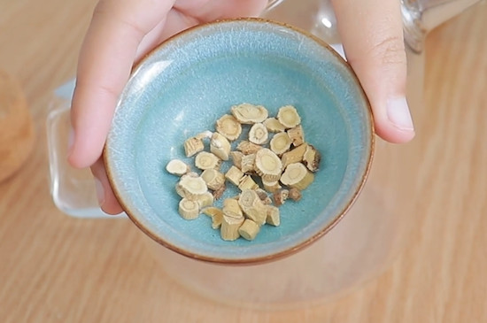 黄芪泡水可以长期喝吗