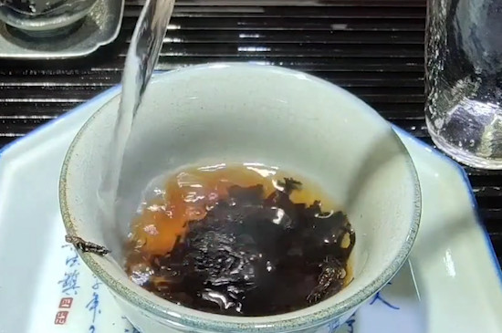 熟普洱茶的味道和口感