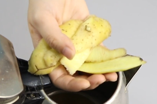 茶壺裡的水垢怎麼去除