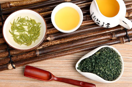一畝茶園產多少斤茶青，一畝茶園產100～200斤