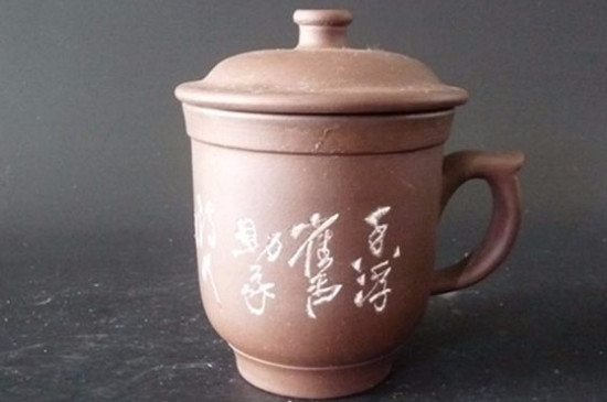 紫砂杯喝水的好处是什么