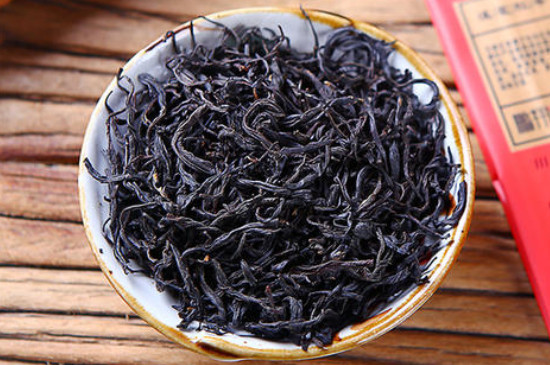茶葉送雙不送單，送茶葉可以送兩款不一樣的嗎