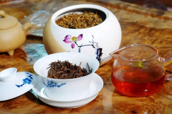红茶提神吗 红茶与绿茶哪个提神厉害些