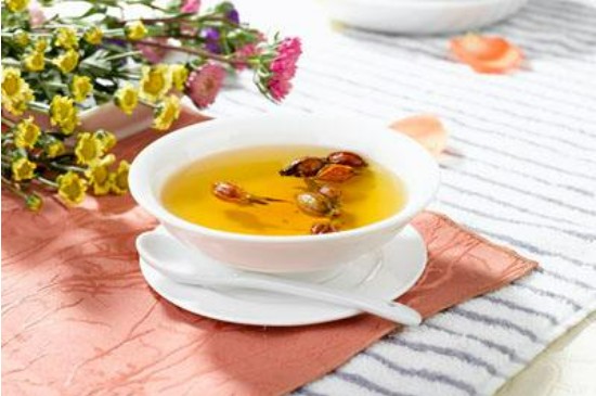 芙蓉花茶與什麼一起泡好，芙蓉花能長期泡水喝嗎