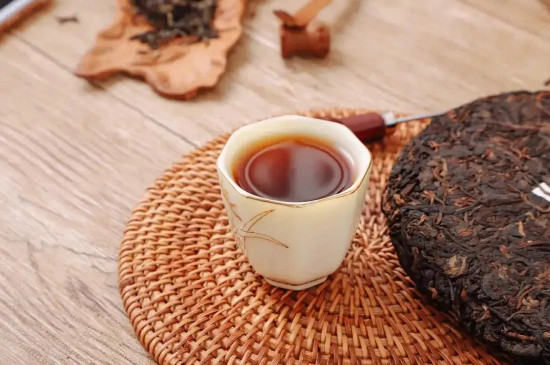 普洱茶的价格是多少钱一斤