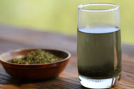 杜仲雄花茶多少钱一斤
