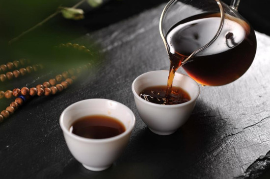 普洱茶什麼季節喝好