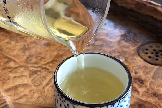 生普和熟普洱茶的区别 如何分辨生普和熟普