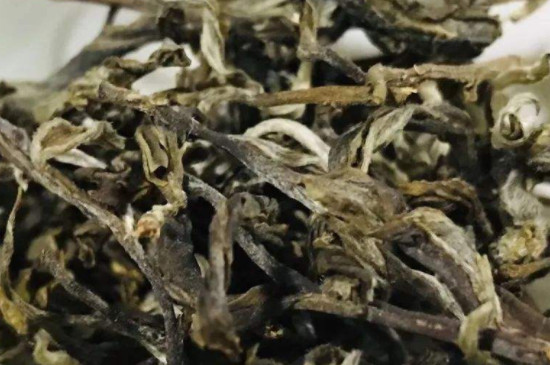 曼松是易武茶区的吗