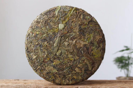 99年普洱茶饼什么价格，价格1000～3200元一饼