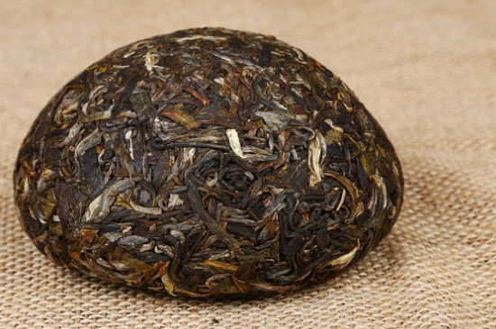 沱茶和普洱茶哪个好，普洱茶好些