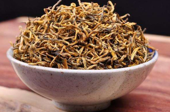女人喝金骏眉好还是普洱茶好，女人喝普洱茶比较好