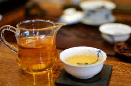 為什麼晚上喝茶容易失眠，晚上喝茶失眠怎麼辦
