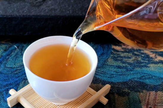 蜂蜜泡水温度多少最好