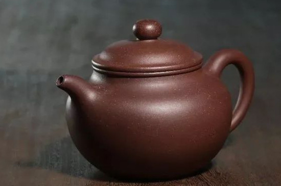 紫砂和白瓷的区别