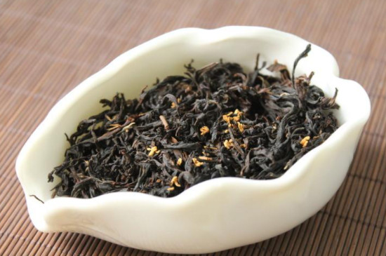 男人經常喝紅茶的危害，影響蛋白質鐵元素吸收
