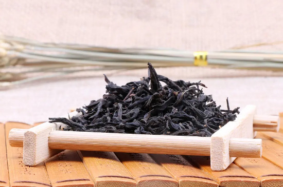 正山红茶和正山小种的区别