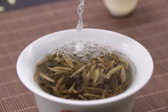 福鼎白茶一次泡多少 福鼎白茶怎么泡才正确方法