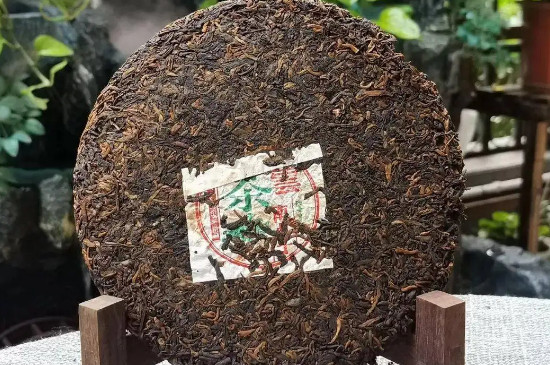 曼秀古樹茶特點